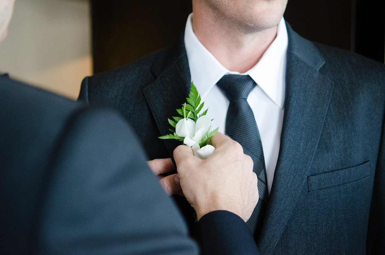 classy-man-tailor